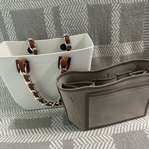 Versa Tote White and Brown Tote Bag with Leather Handles